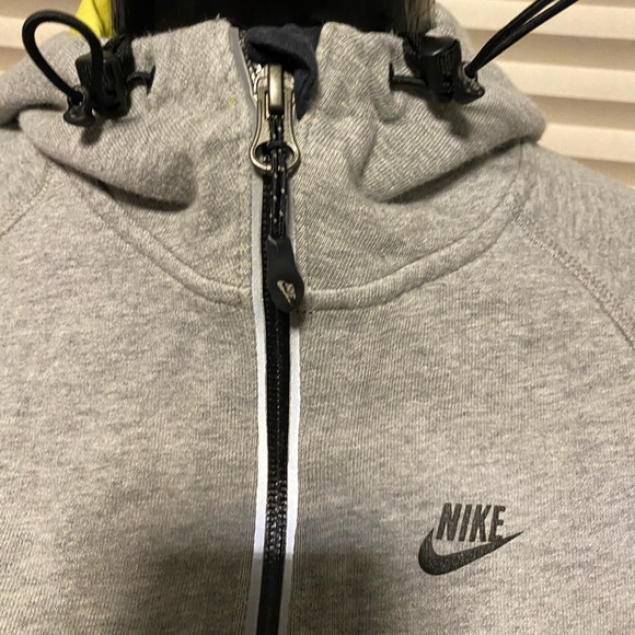 Girls Nike Zip Pullover - Picture 2 of 13